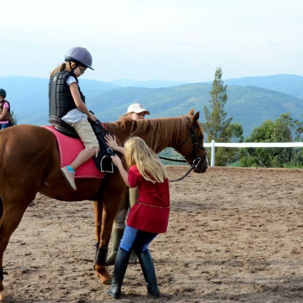 rwanda-horse-riding